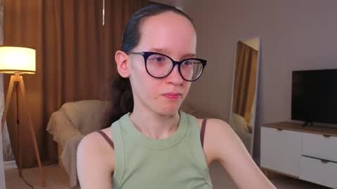 Sara online show from July 2026 04:13:01 PM