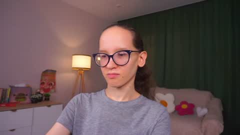 Sara online show from July 2026 04:17:02 PM