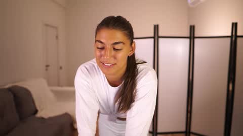 Snapshot of lynn_jackson chatting on December 2025 06:17:02 AM LYNN online show from December 2025 06:17:02 AM