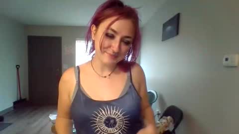 Snapshot of lynnkitten69000 chatting on April 2026 04:45:02 PM Lynn online show from April 2026 04:45:02 PM