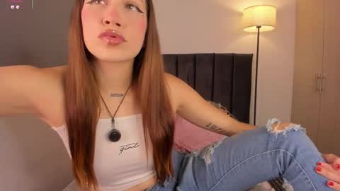 Snapshot of lynnsam_ chatting on October 2025 09:47:01 PM lynnsam_ online show from October 2025 09:47:01 PM