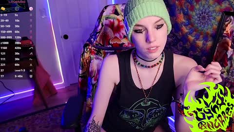 Snapshot of lynxanarres chatting on December 2024 03:47:02 AM Lynx Anarres online show from December 2024 03:47:02 AM