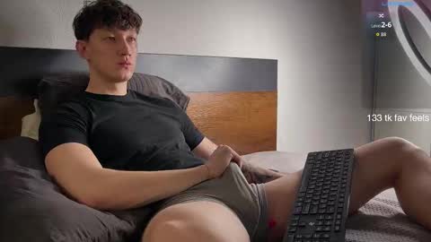 Snapshot of lyon_power_ chatting on March 2026 03:23:01 AM Dani online show from March 2026 03:23:01 AM