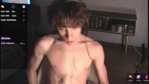 Snapshot of lyonfilm chatting on April 2026 02:57:01 PM KennyEliot online show from April 2026 02:57:01 PM