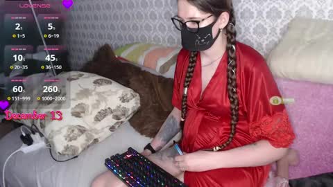 Snapshot of m00n8kiki chatting on December 2024 10:19:02 AM Ksu online show from December 2024 10:19:02 AM