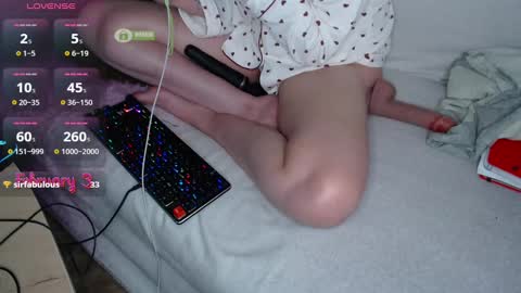 Snapshot of m00n8kiki chatting on February 2025 10:14:02 AM Ksu online show from February 2025 10:14:02 AM
