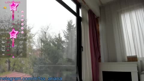Snapshot of m1ss_ariana chatting on December 2024 10:36:01 AM Ariana online show from December 2024 10:36:01 AM