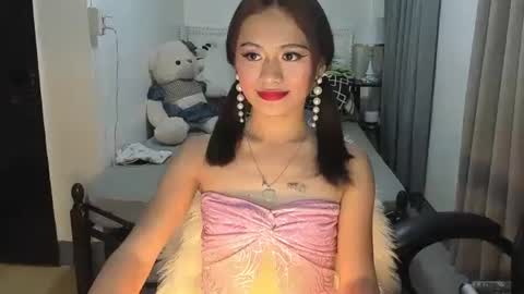 Snapshot of m1sspinay_yassie chatting on January 2025 09:51:01 PM Cutie Yassie online show from January 2025 09:51:01 PM