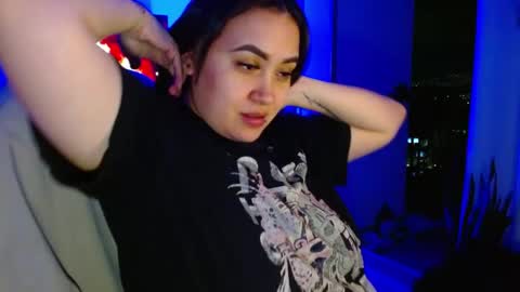 Snapshot of m33li chatting on May 2026 12:40:01 AM Meli online show from May 2026 12:40:01 AM