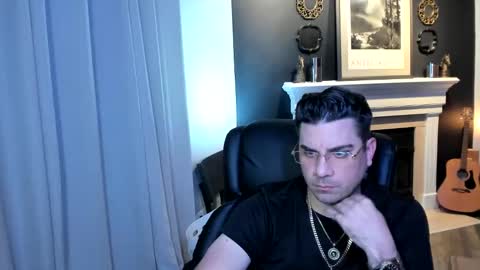 m4ck online show from September 2025 03:17:02 AM