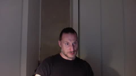 Snapshot of m4rduk81 chatting on November 2025 08:10:01 PM m4rduk online show from November 2025 08:10:01 PM