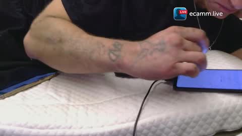 Snapshot of m831481 chatting on December 2024 06:12:02 AM Hotandhairy online show from December 2024 06:12:02 AM