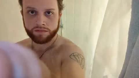 Snapshot of m831481 chatting on September 2025 02:22:02 AM Hotandhairy online show from September 2025 02:22:02 AM