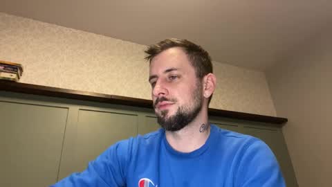 Snapshot of m_stephen chatting on March 2026 03:11:02 AM m_stephen online show from March 2026 03:11:02 AM