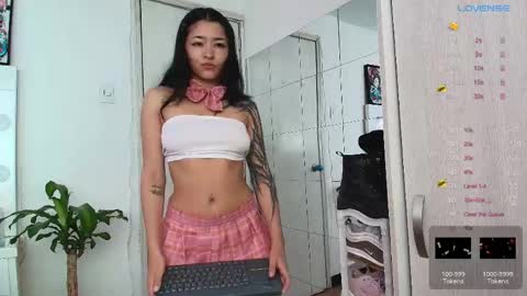maaddy_ online show from May 2026 04:45:02 PM