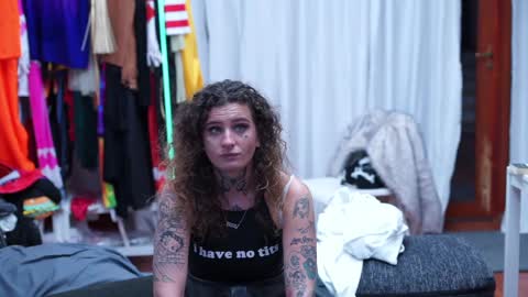 Snapshot of mac_troy chatting on February 2025 04:58:01 PM Mac Troy online show from February 2025 04:58:01 PM