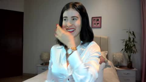 Snapshot of macarena_vallejo_ chatting on March 2025 02:20:01 AM Macarena online show from March 2025 02:20:01 AM