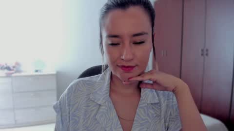 Snapshot of macarenax chatting on December 2024 05:04:02 PM Maca online show from December 2024 05:04:02 PM