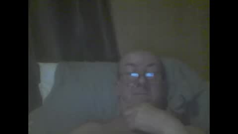 macbewdekan25 online show from December 2024 01:11:02 PM