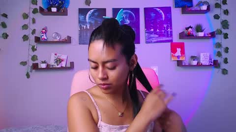 Macey Elliot Modelo Independiente online show from February 2025 02:16:01 PM
