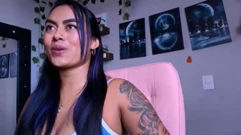 Macey Elliot Modelo Independiente online show from November 2025 09:27:02 PM