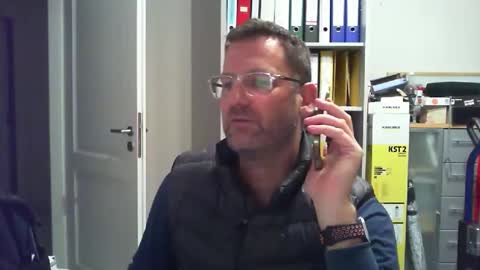 Snapshot of macfly67 chatting on November 2025 06:30:02 PM macfly67 online show from November 2025 06:30:02 PM