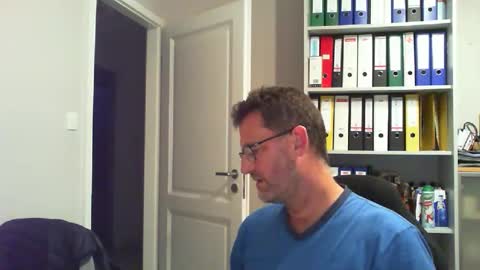 macfly67 online show from May 2026 07:33:01 PM