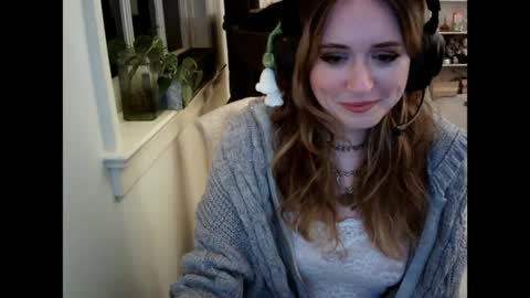 maia online show from April 2026 04:17:01 AM
