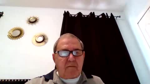 Snapshot of machet1 chatting on January 2026 05:27:02 PM machet1 online show from January 2026 05:27:02 PM