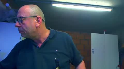 Snapshot of machinegun3dx chatting on March 2026 09:31:02 PM Andy online show from March 2026 09:31:02 PM