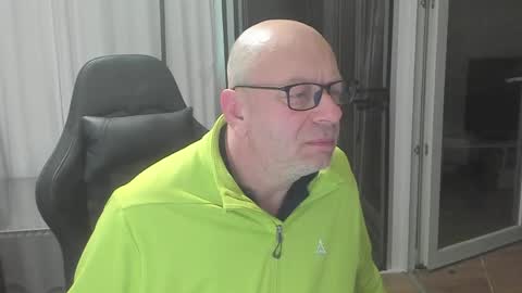 Snapshot of machinegun3dx chatting on March 2026 12:17:02 AM Andy online show from March 2026 12:17:02 AM