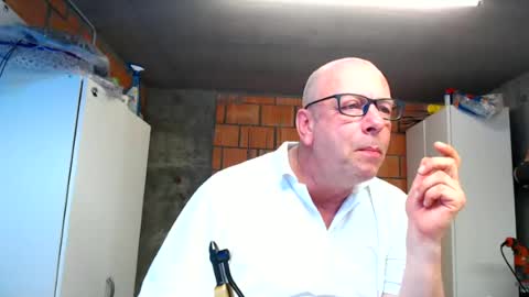 Andy online show from June 2026 04:51:02 PM