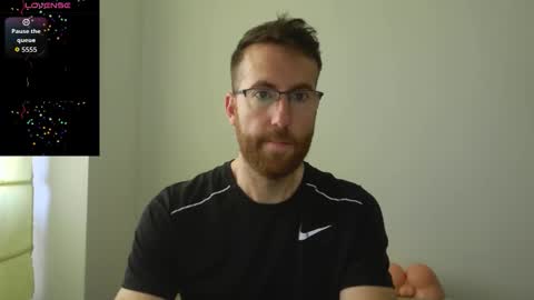 Snapshot of machohiberiko chatting on December 2025 08:42:02 AM Jota online show from December 2025 08:42:02 AM