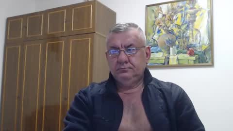 Macho online show from December 2024 07:23:01 PM