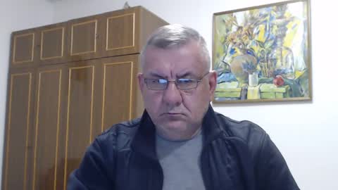 Macho online show from December 2024 02:57:01 PM