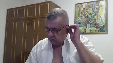 Macho online show from December 2024 07:22:01 PM