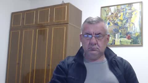 Macho online show from December 2024 06:49:01 PM