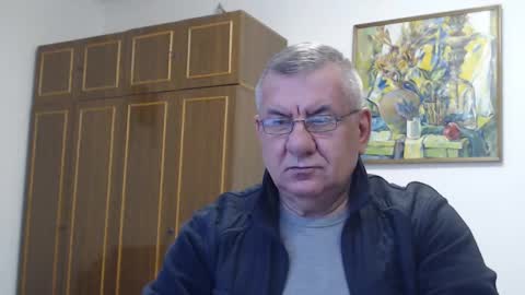 Macho online show from December 2024 12:06:01 PM
