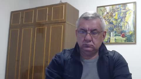 Macho online show from December 2024 06:13:01 PM