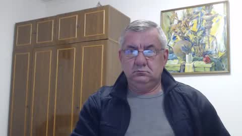 Macho online show from January 2025 07:51:02 PM