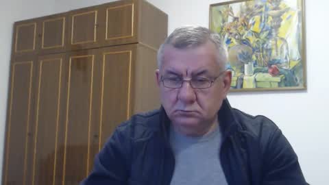 Macho online show from October 2025 03:01:02 PM