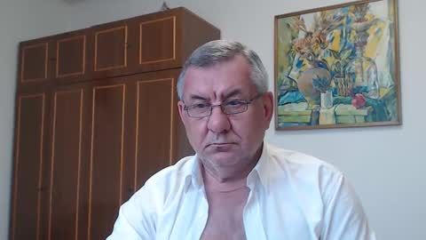Macho online show from May 2026 03:28:01 PM