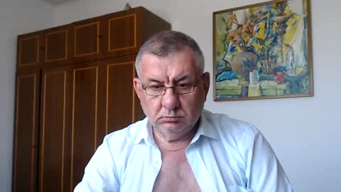 Macho online show from June 2026 12:44:02 PM