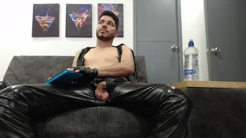 instagram mackdanielsx online show from April 2026 09:54:01 PM