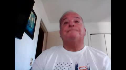 Snapshot of mackdocc001 chatting on January 2025 02:41:01 PM mackdocc001 online show from January 2025 02:41:01 PM