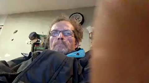 Snapshot of mackdog1369 chatting on February 2025 07:58:02 AM mackdog1369 online show from February 2025 07:58:02 AM