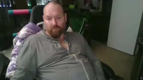 mackhere4u online show from April 2026 08:57:02 PM