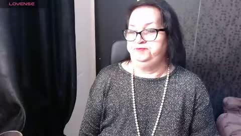 Snapshot of madam_sanjanne chatting on May 2026 04:07:02 AM Madam Sanjanne online show from May 2026 04:07:02 AM