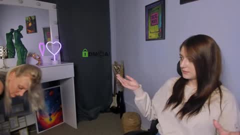 Snapshot of madam_ulis chatting on February 2025 01:33:02 PM Ulis online show from February 2025 01:33:02 PM