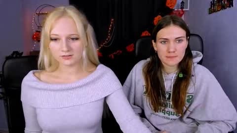 Snapshot of madam_ulis chatting on October 2025 10:16:01 AM Ulis online show from October 2025 10:16:01 AM